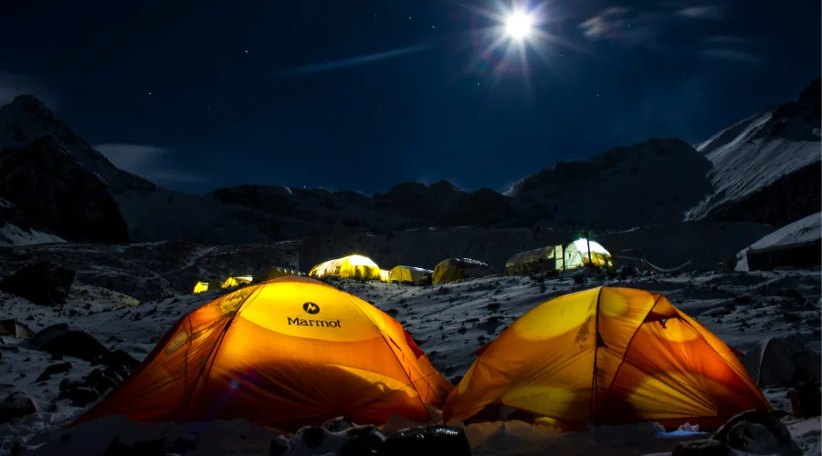 تجهیزات شب‌ خوابی در کمپ